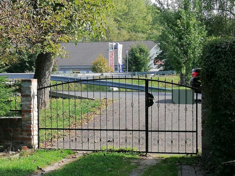 Park Vendeghaz Ξενοδοχείο Herend Εξωτερικό φωτογραφία